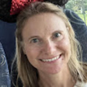 Meet your Posher, Nora